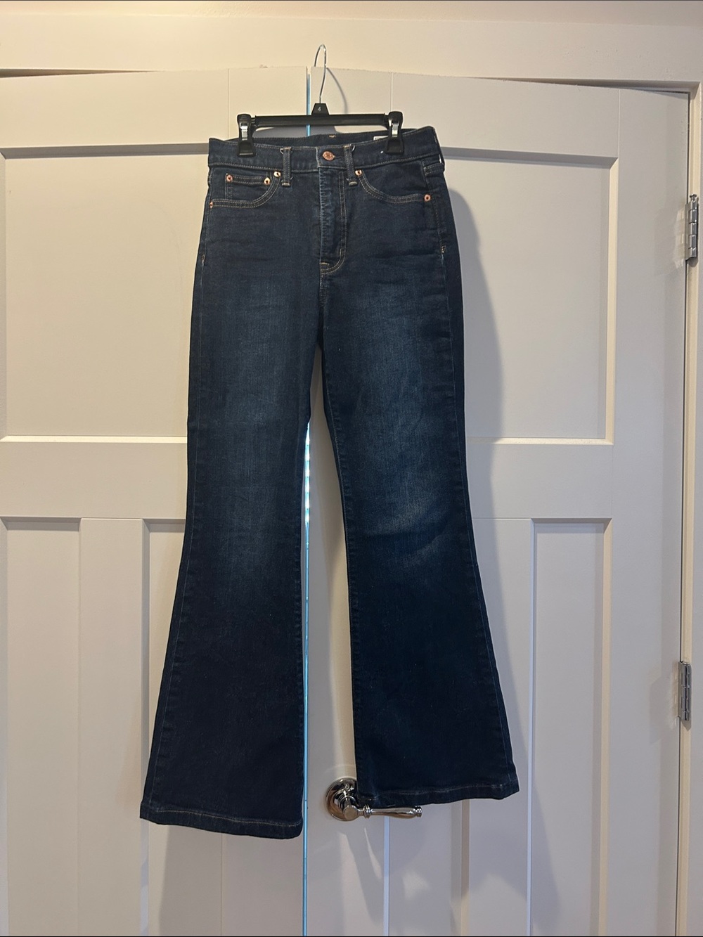 Gap 70’S flare 26/2s Dark Wash Flare Jeans - Classic High-Rise